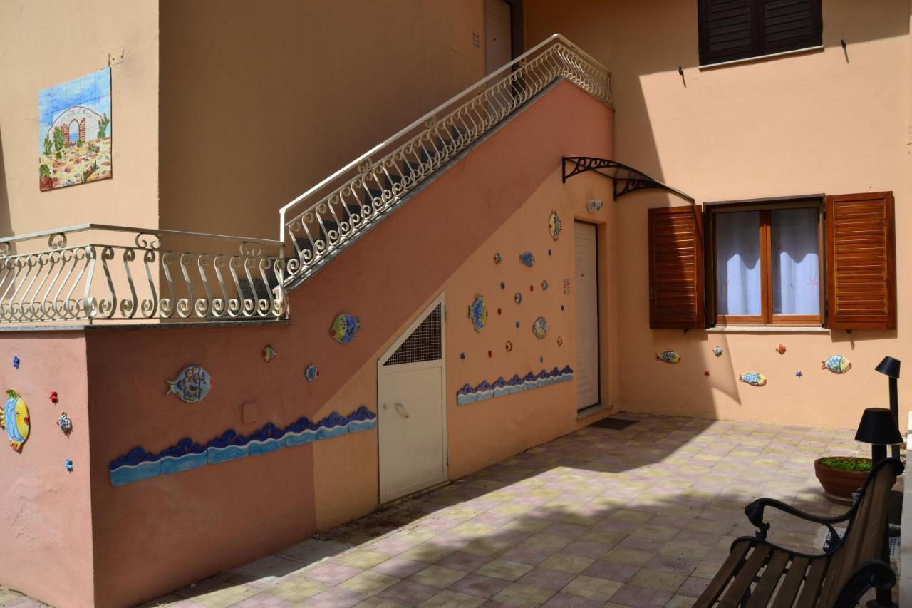 ヴィッラピアーナ La Porta Del Mare Bed & Breakfast エクステリア 写真