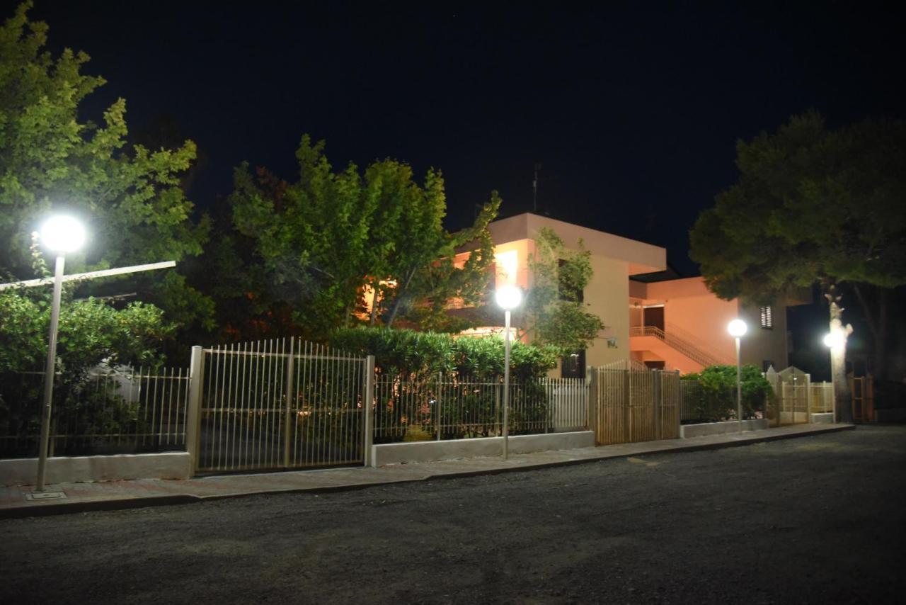 ヴィッラピアーナ La Porta Del Mare Bed & Breakfast エクステリア 写真
