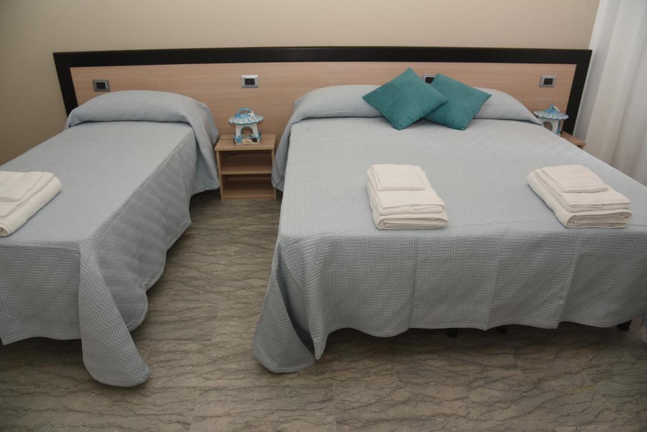 ヴィッラピアーナ La Porta Del Mare Bed & Breakfast エクステリア 写真