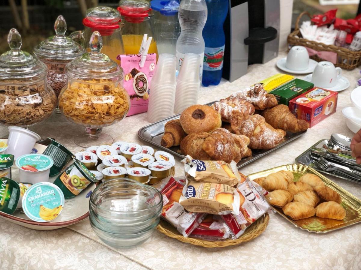 ヴィッラピアーナ La Porta Del Mare Bed & Breakfast エクステリア 写真